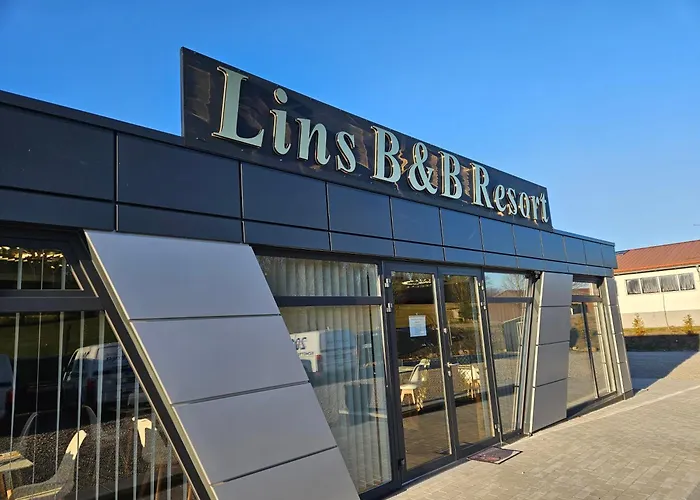Lins B&B Hotel Resort